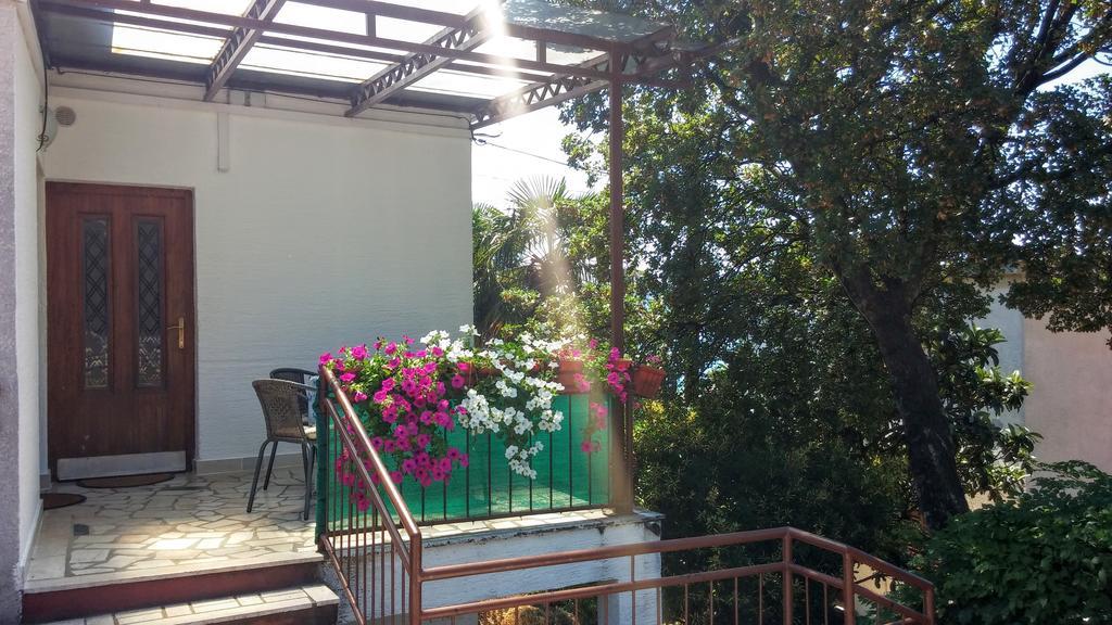 Apartments Meleh ツリクヴェニツァ エクステリア 写真